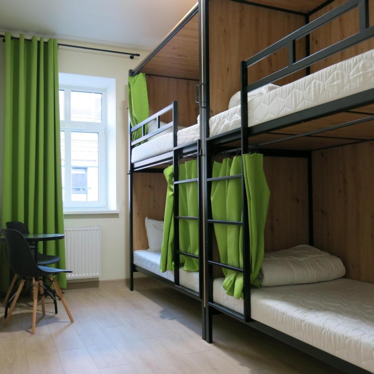 Foka Hostel Вроцлав Экстерьер фото