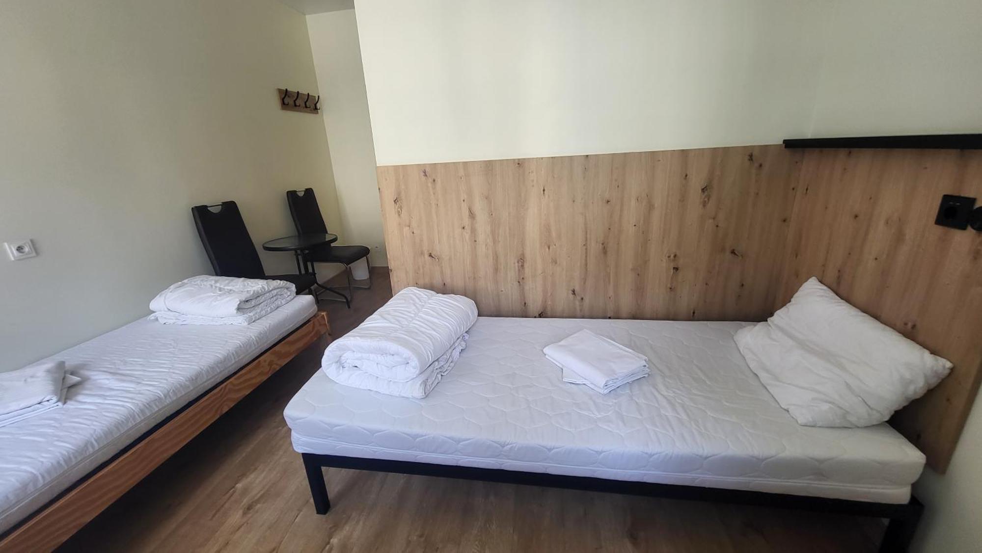 Foka Hostel Вроцлав Экстерьер фото